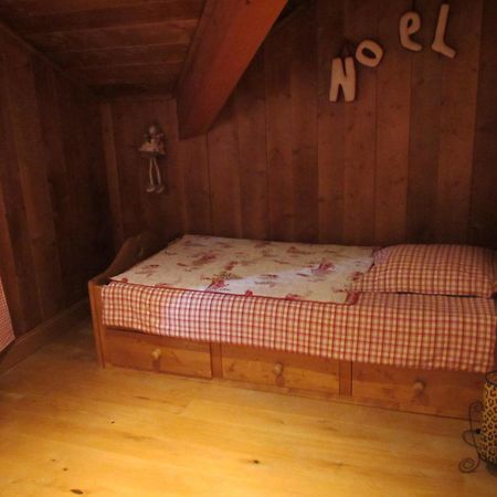 Alpen Roc Hotel Morzine Szoba fotó